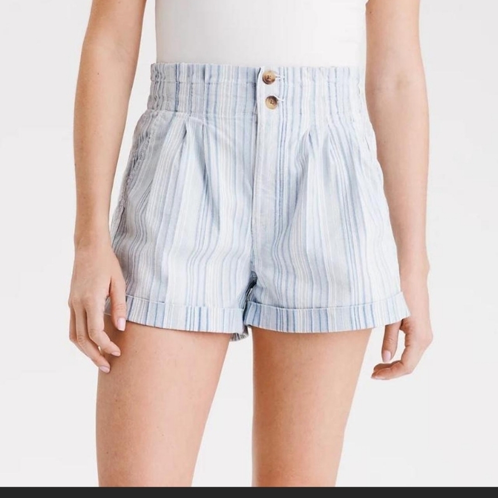 American Eagle Outfitters-Light Blue Striped High Waist Mom Shorts. Size 16